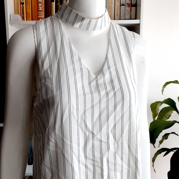 Sweet wonderer White Striped Mini Dress - Picture 5 of 8